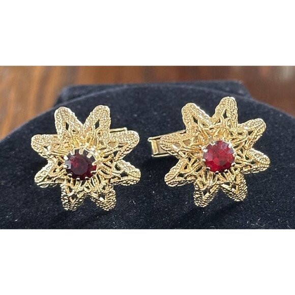 Gold Tone Filigree Floral Flower‎ Cufflinks Red Rhinestone - Picture 1 of 9